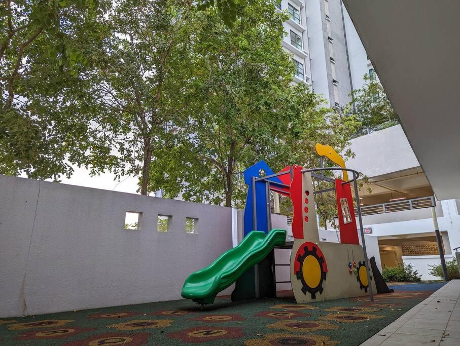 פוטראג'איה Az Homestay מראה חיצוני תמונה