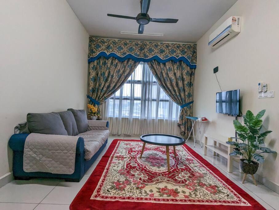 פוטראג'איה Az Homestay מראה חיצוני תמונה